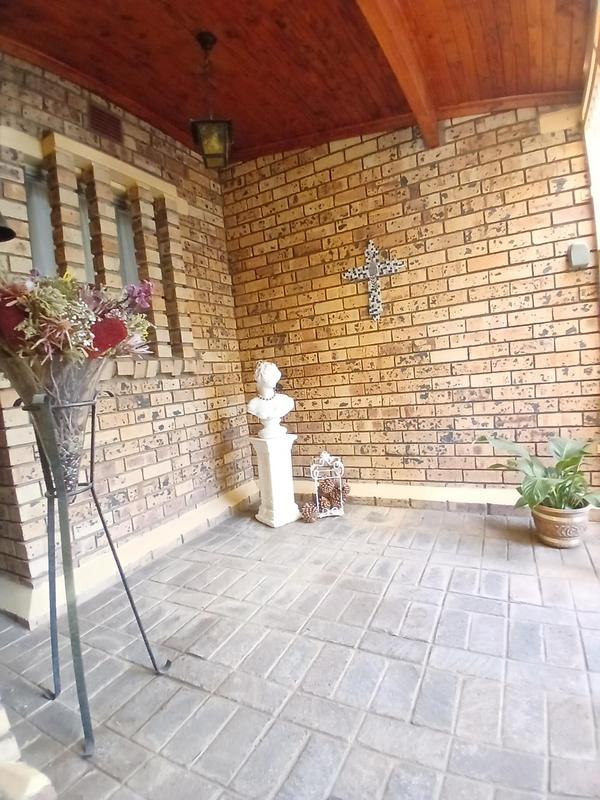 4 Bedroom Property for Sale in Vryburg North West